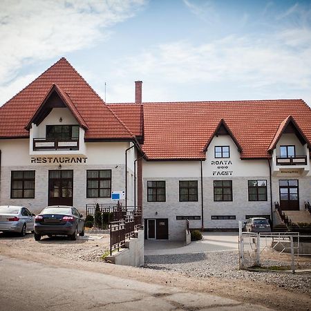 Roata Faget Inn Cluj-Napoca Exteriör bild