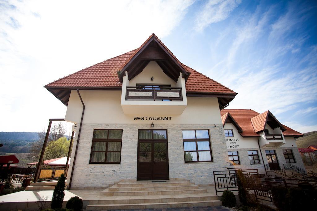 Roata Faget Inn Cluj-Napoca Exteriör bild